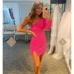 Berlinnova Homecoming/Winter Formal dress